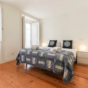 Apartment Principe Real T.m. Flat Charming View, Lisbon